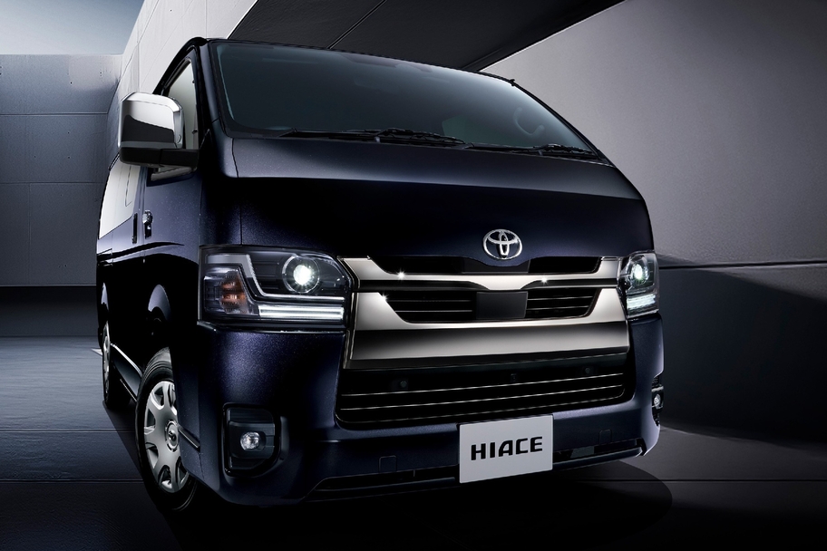 特別仕様車スーパーGL“DARK PRIME II”（2WD・2800ディーゼル・標準ボディ）