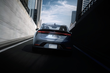 Z（ハイブリッド・2WD）